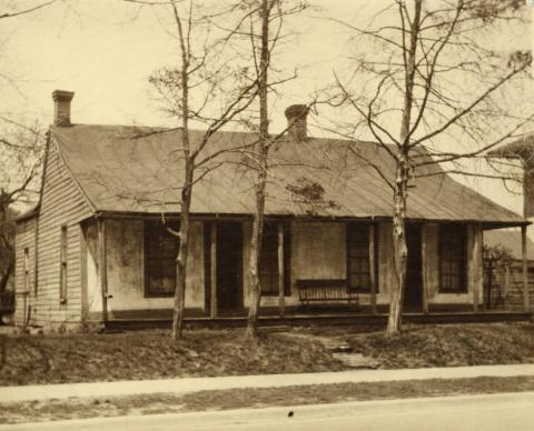 Colonial Home in Indiana