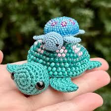 Let's Crochet @ the library!
